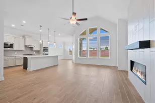 433 Darling Creek Lane, Katy, TX 77493 - Photo 11