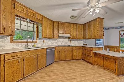 15011 Highway 146 N, Liberty, TX 77575 - Photo 5