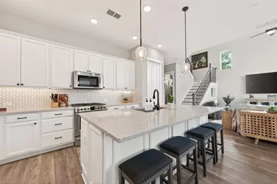 2506 Turnbull Drive, Houston, TX 77008 - Photo 17