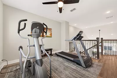 2506 Turnbull Drive, Houston, TX 77008 - Photo 33