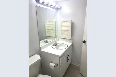 3075 Walnut Bend Lane #23, Houston, TX 77042 - Photo 13