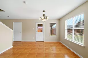 10038 Victoria Chase Ln, Houston, TX 77075 - Photo 17
