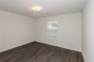 12615 Lady Slipper Rd, Houston, TX 77038 - Photo 9