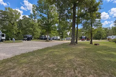 11350 Hillcrest Drive, Conroe, TX 77303 - Photo 3