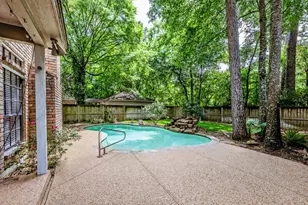 34 W Placid Hill Cir, The Woodlands, TX 77381 - Photo 37