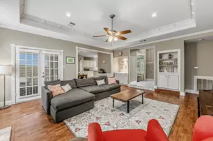 34 W Placid Hill Cir, The Woodlands, TX 77381 - Photo 9