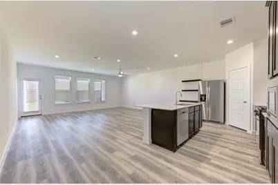 12323 Brandenburg Gate Drive Drive, Houston, TX 77047 - Photo 5