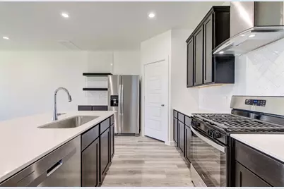 12323 Brandenburg Gate Drive Drive, Houston, TX 77047 - Photo 3