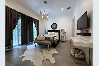 4043 Tartan Lane, Houston, TX 77025 - Photo 17