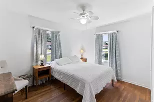 232 Laurel St, Lake Jackson, TX 77566 - Photo 15