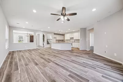 11726 Wren Crossing Drive, Houston, TX 77038 - Photo 7