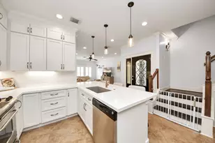 1325 Prince St, Houston, TX 77008 - Photo 5