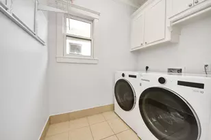 1325 Prince St, Houston, TX 77008 - Photo 31