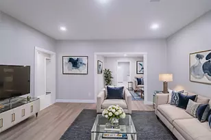 6150 Ridgeway Dr, Houston, TX 77033 - Photo 5