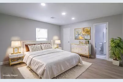 6150 Ridgeway Drive, Houston, TX 77033 - Photo 11