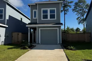 955 Pertuso Ln, Huffman, TX 77336 - Photo 1