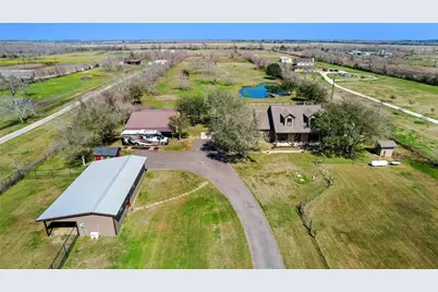 10007 County Road 168, Alvin, TX 77511 - Photo 1