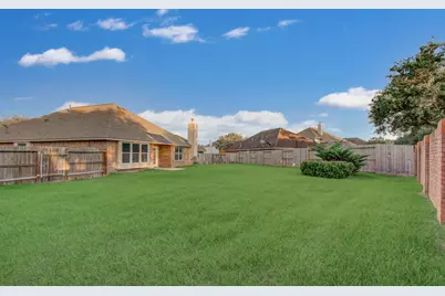 1904 Roaring Springs Court, Pearland, TX 77584 - Photo 21