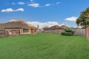 1904 Roaring Springs Ct, Pearland, TX 77584 - Photo 21