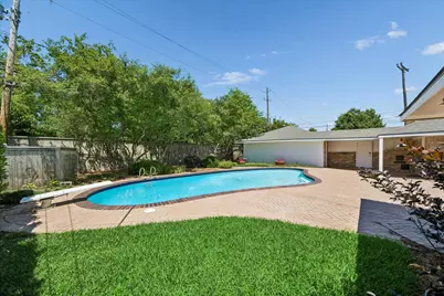 9926 Cliffwood Drive, Houston, TX 77096 - Photo 27
