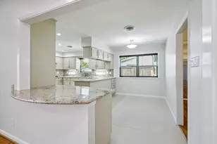 9926 Cliffwood Dr, Houston, TX 77096 - Photo 17