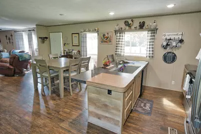 555 County Road 728B, Sweeny, TX 77480 - Photo 9