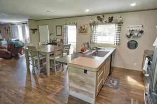 555 Co Rd 728B, Sweeny, TX 77480 - Photo 9