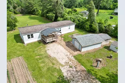 555 County Road 728B, Sweeny, TX 77480 - Photo 1