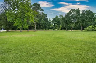 555 Co Rd 728B, Sweeny, TX 77480 - Photo 27