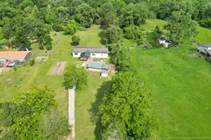 555 Co Rd 728B, Sweeny, TX 77480 - Photo 35