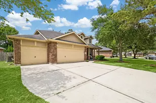 17503 Durham Ridge Ln, Humble, TX 77346 - Photo 7