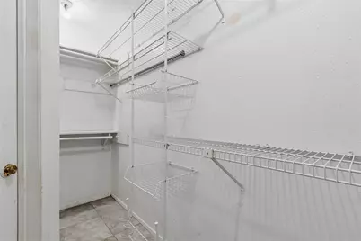 10922 Fallbrook Drive, Houston, TX 77064 - Photo 15