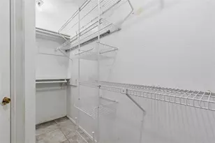 10922 Fallbrook Dr, Houston, TX 77064 - Photo 15