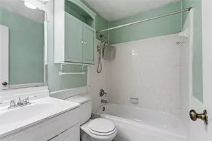 10922 Fallbrook Dr, Houston, TX 77064 - Photo 19