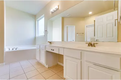 10 Caelin Court, The Woodlands, TX 77382 - Photo 23