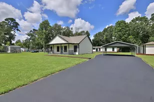 17232 Bent Pine Dr, Conroe, TX 77302 - Photo 3