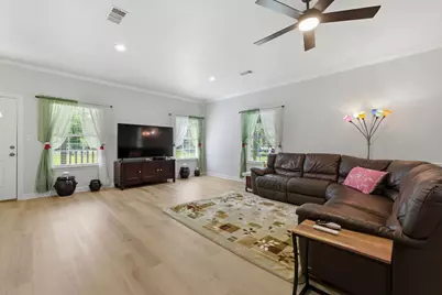 17232 Bent Pine Drive, Conroe, TX 77302 - Photo 11