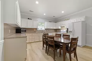 17232 Bent Pine Dr, Conroe, TX 77302 - Photo 15