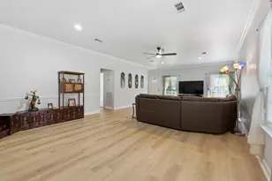 17232 Bent Pine Dr, Conroe, TX 77302 - Photo 13