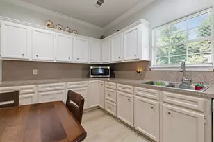 17232 Bent Pine Dr, Conroe, TX 77302 - Photo 17