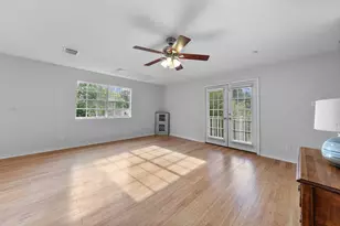 4510 Hazelton St, Houston, TX 77035 - Photo 29