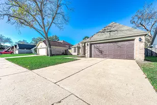 11819 Stone Bridge Dr, Houston, TX 77064 - Photo 3