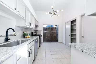 11819 Stone Bridge Drive, Houston, TX 77064 - Photo 11