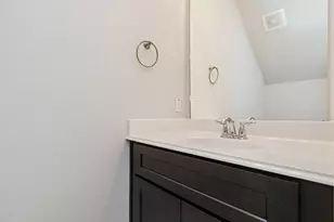 1021 Grenshaw St, Houston, TX 77088 - Photo 17