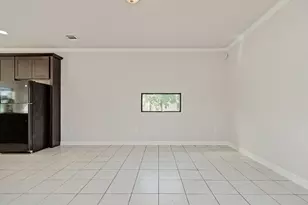 1021 Grenshaw St, Houston, TX 77088 - Photo 5