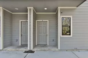 1021 Grenshaw St, Houston, TX 77088 - Photo 3