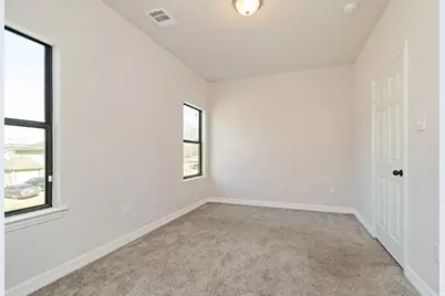 1021 Grenshaw Street #B, Houston, TX 77088 - Photo 33