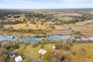 504 North St, Columbus, TX 78934 - Photo 27