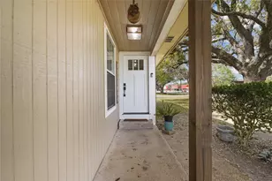 3027 Poppy St, Needville, TX 77461 - Photo 3