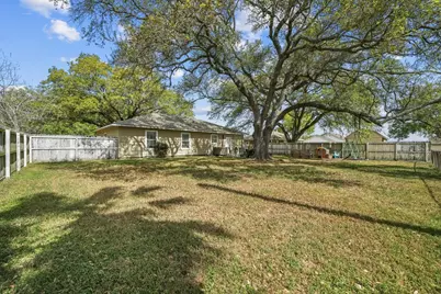 3027 Poppy Street, Needville, TX 77461 - Photo 41